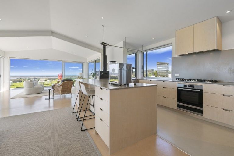 Photo of property in 273 Takatu Road, Tawharanui Peninsula, Warkworth, 0986
