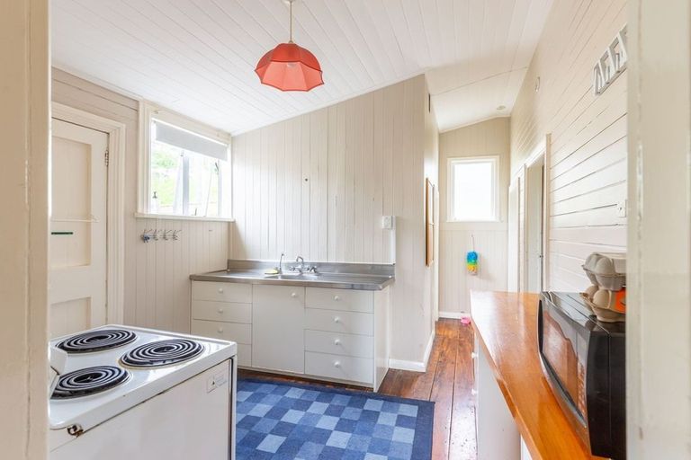 Photo of property in 48 Totara Street, Ravensbourne, Dunedin, 9022