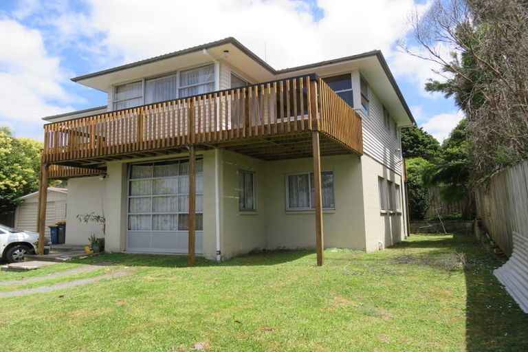 Photo of property in 4171a Great North Road, Glen Eden, Auckland, 0602