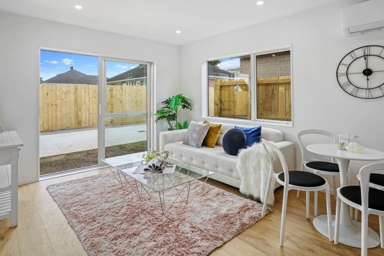 Photo of property in 61c Settlement Road, Papakura, 2110