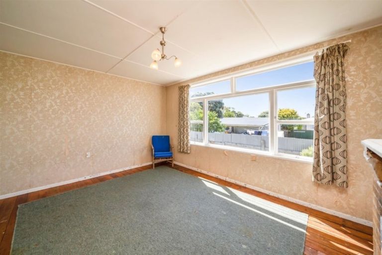 Photo of property in 116 Fairfield Road, Hawera, 4610