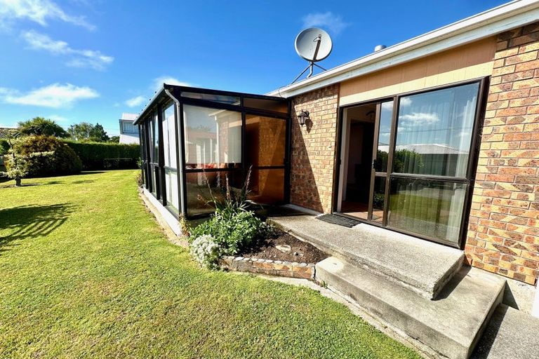 Photo of property in 22a Naish Street, Balclutha, 9230