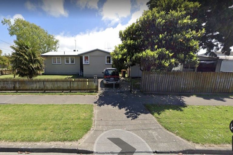 Photo of property in 2 Matai Street, Otaki, 5512