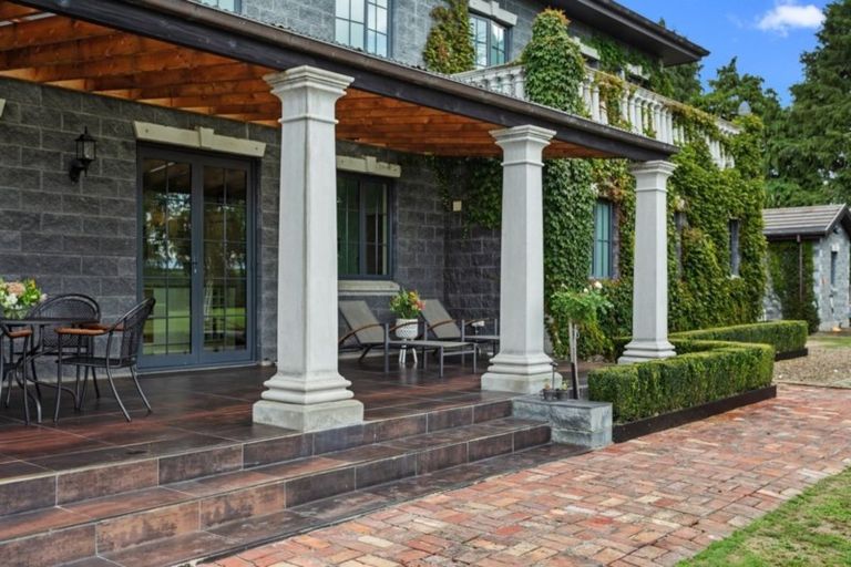 Photo of property in 1320 Poyntzs Road, West Eyreton, Rangiora, 7475