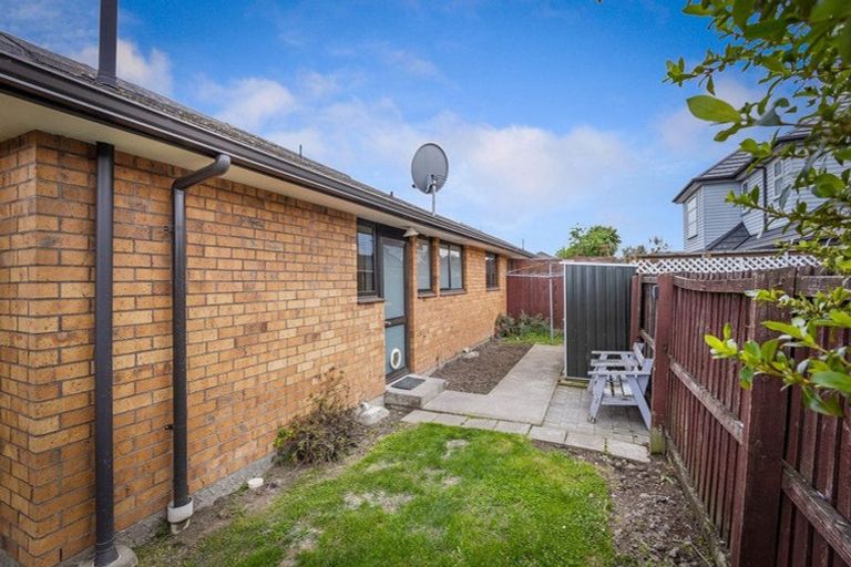 Photo of property in 1/22 Leander Street, Northcote, Christchurch, 8052