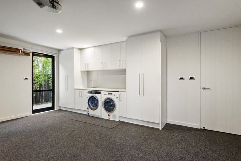 Photo of property in 17 Waitemata Road, Hauraki, Auckland, 0622