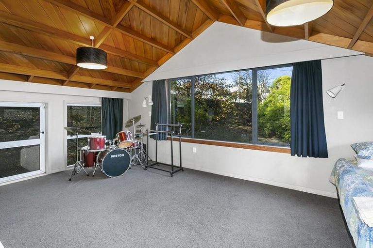 Photo of property in 332 Kenmure Road, Kenmure, Dunedin, 9011