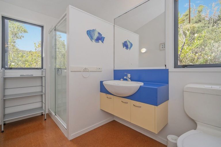 Photo of property in 165 Bluff Road, Kuaotunu West, Whitianga, 3592