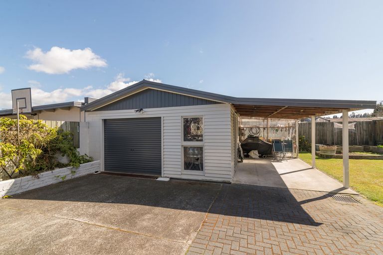 Photo of property in 3 Browning Crescent, Owhata, Rotorua, 3010