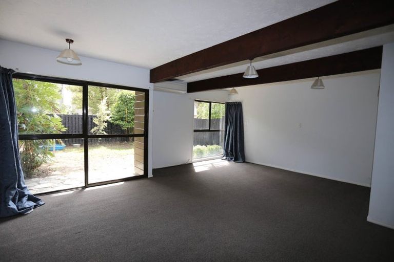 Photo of property in 4/138 Waimairi Road, Ilam, Christchurch, 8041