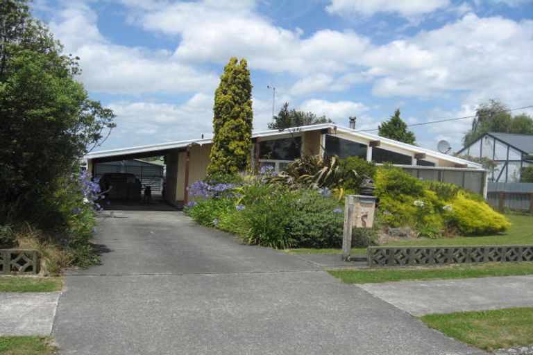 Photo of property in 19 Camden Street, Feilding, 4702