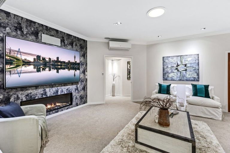 Photo of property in 562 Gloucester Road, Papamoa Beach, Papamoa, 3118