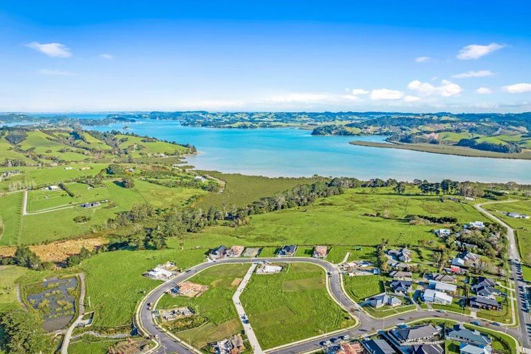 Photo of property in 8 Torokaha Lane, Snells Beach, 0920