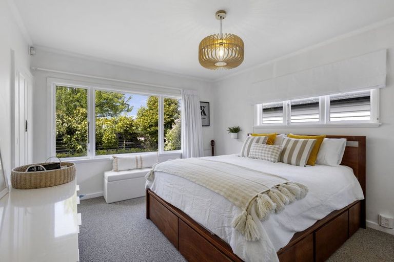 Photo of property in 9 Jennifer Street, Bryndwr, Christchurch, 8053