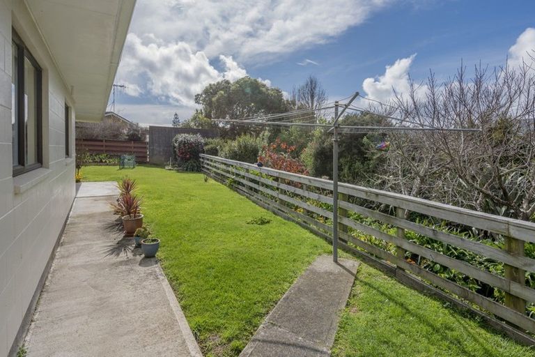 Photo of property in 38c Te Rauparaha Street, Otaki, 5512