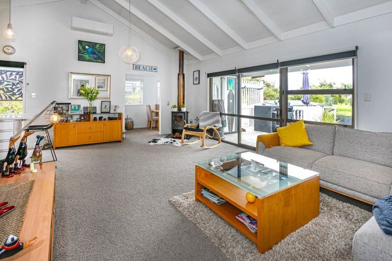 Photo of property in 298 Main Sh25 Road, Tairua, 3508