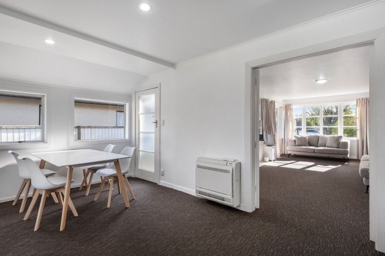 Photo of property in 63 Northcote Road, Northcote, Christchurch, 8052