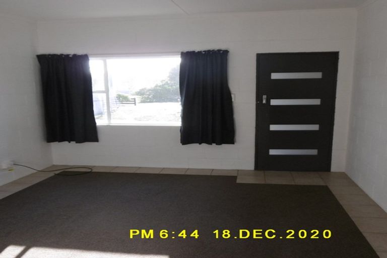Photo of property in 6/29 Camellia Avenue, Ruakaka, 0116