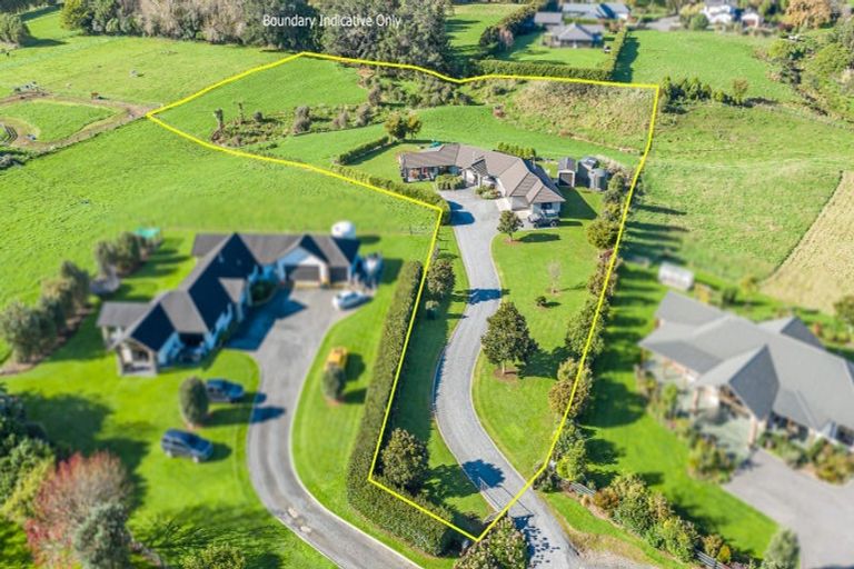 Photo of property in 9 Tullahoma Way, Ohau, Levin, 5570