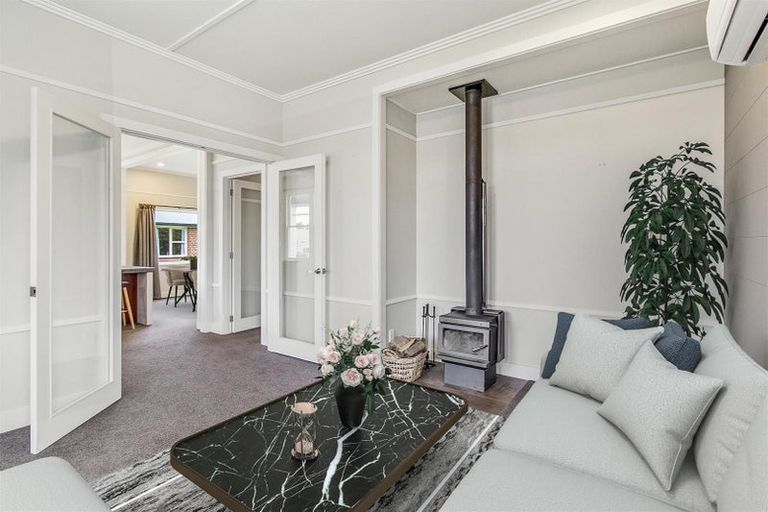 Photo of property in 7 Exeter Street, Waimate, 7924