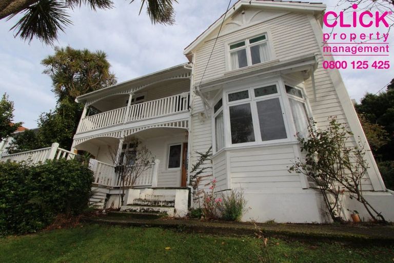Photo of property in 30 Norfolk Street, Saint Clair, Dunedin, 9012