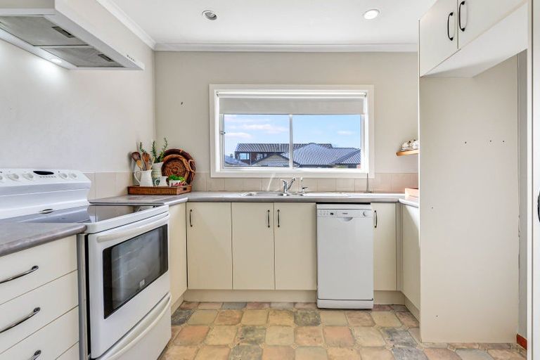 Photo of property in 39 Braid Road, St Andrews, Hamilton, 3200