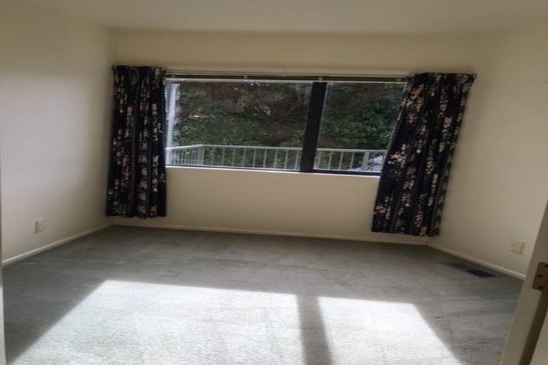 Photo of property in 31 The Crowsnest, Whitby, Porirua, 5024