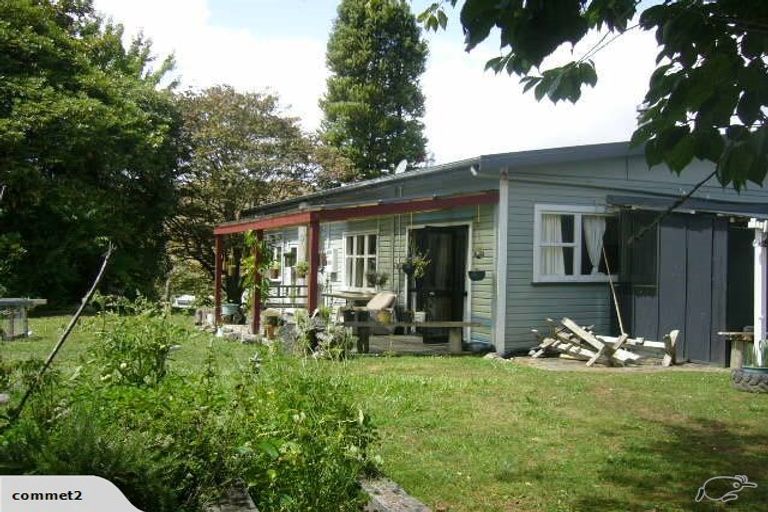 Photo of property in 8 Kokopuiti Road, Tokirima, Taumarunui, 3991