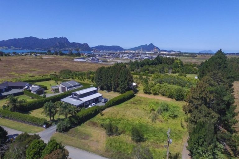 Photo of property in 73 Pyle Road East, Ruakaka, 0171