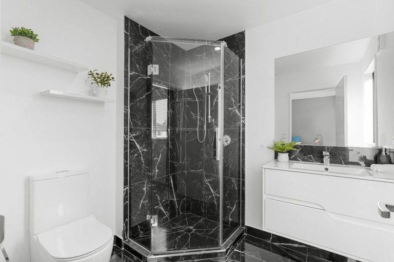 Photo of property in 37d Centennial Avenue, Riccarton, Christchurch, 8041