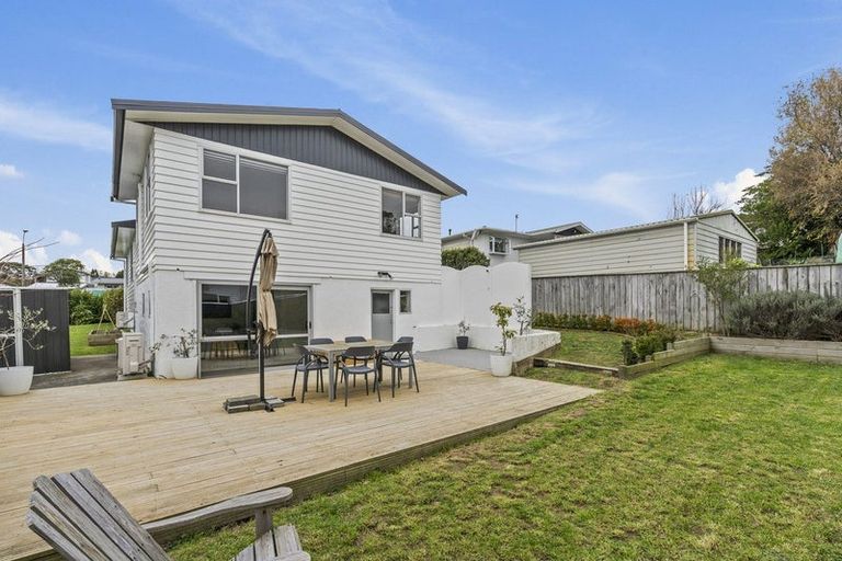 Photo of property in 445 Warspite Avenue, Ascot Park, Porirua, 5024