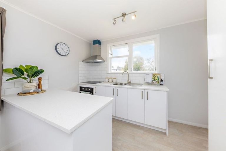 Photo of property in 21 Gilbert Road, Otara, Auckland, 2023