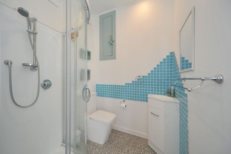 Photo of property in 80 Maida Vale Road, Roseneath, Wellington, 6011