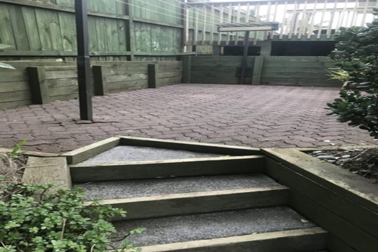 Photo of property in 48 Jandell Crescent, Bucklands Beach, Auckland, 2014