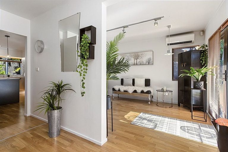 Photo of property in 16a Wilkinson Road, Ellerslie, Auckland, 1060