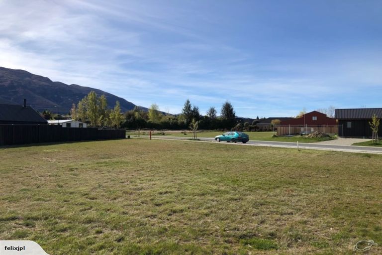 Photo of property in 38 Grandview Road, Lake Hawea, Wanaka, 9382