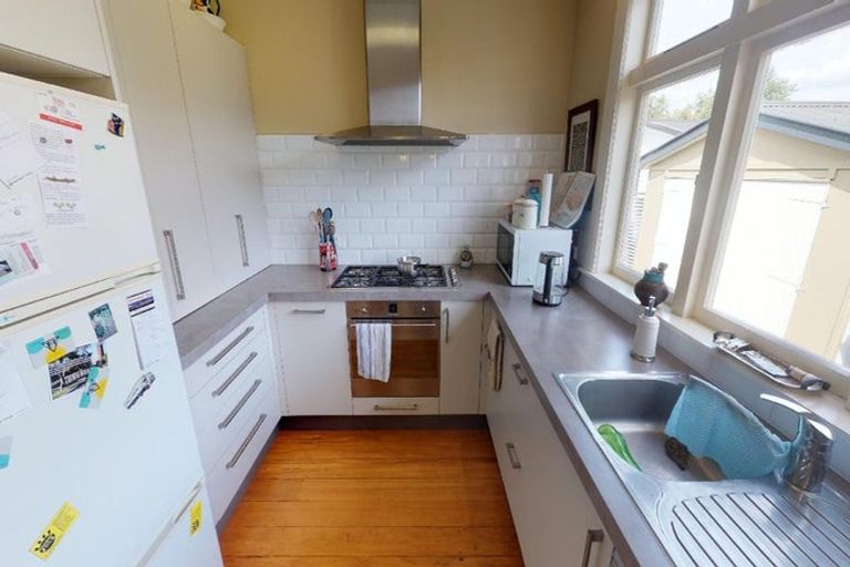 Photo of property in 30 Rongopai Street, Palmerston North, 4414