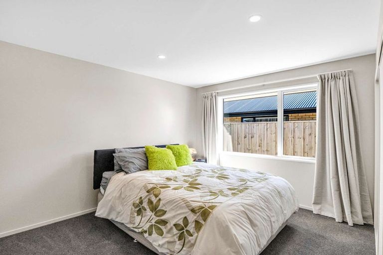 Photo of property in 37 Waituna Street, Pegasus, 7612