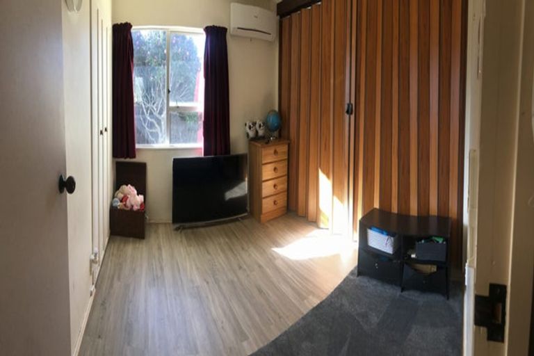 Photo of property in 11 Makarini Street, Paraparaumu, 5032