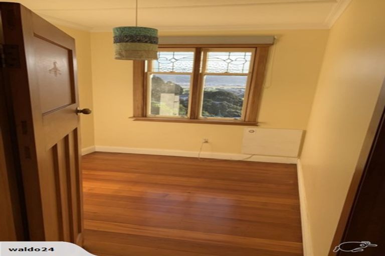 Photo of property in 88 Kinghorne Street, Strathmore Park, Wellington, 6022