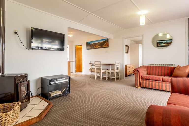 Photo of property in 28 Glenbrook Crescent, Twizel, 7901