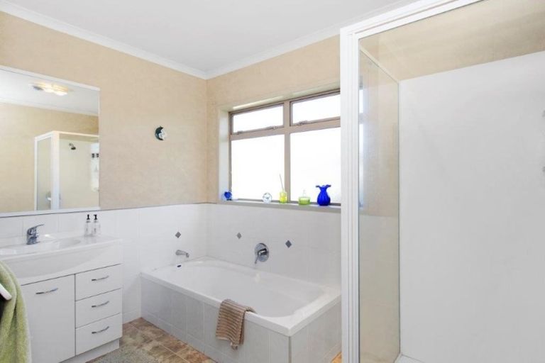 Photo of property in 3 Aspen Place, Papamoa Beach, Papamoa, 3118