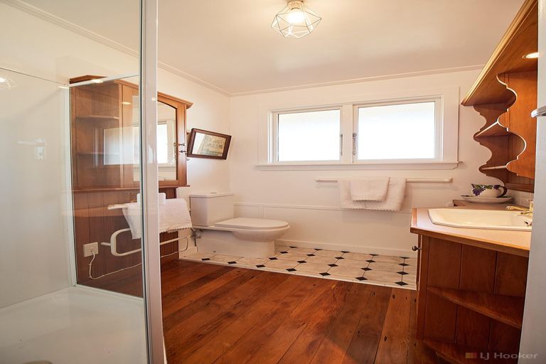 Photo of property in 57 Main North Road, Geraldine, 7930