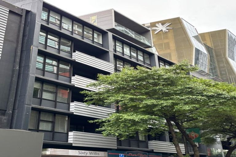 Photo of property in Gerondis Bldg Apartments, 305/60 Willis Street, Wellington Central, Wellington, 6011