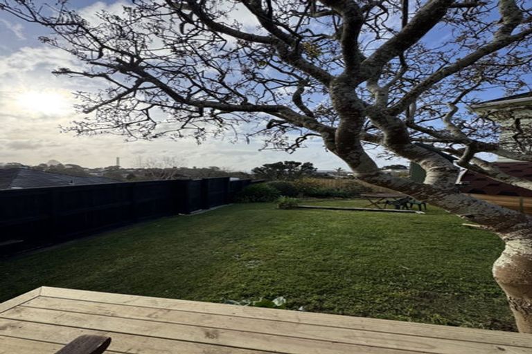 Photo of property in 195 Ngamotu Road, Spotswood, New Plymouth, 4310