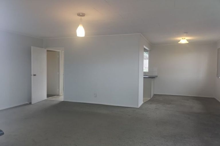 Photo of property in 4 Rako Place, Manurewa, Auckland, 2102