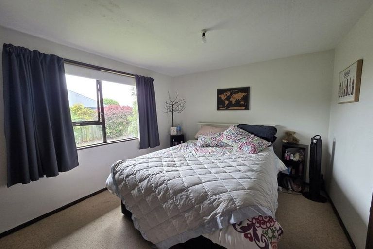 Photo of property in 1/820 Main Road North, Belfast, Christchurch, 8051