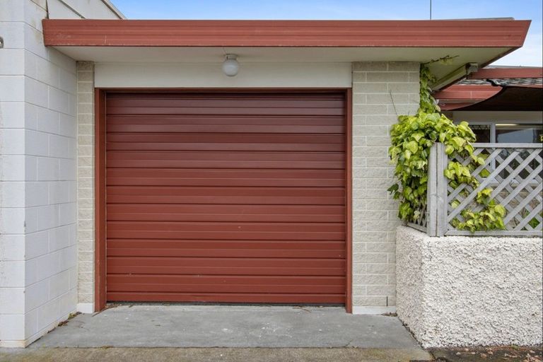 Photo of property in 477 Marine Parade, Napier South, Napier, 4110