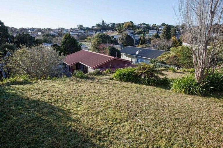 Photo of property in 70 Belair Avenue, Blagdon, New Plymouth, 4310