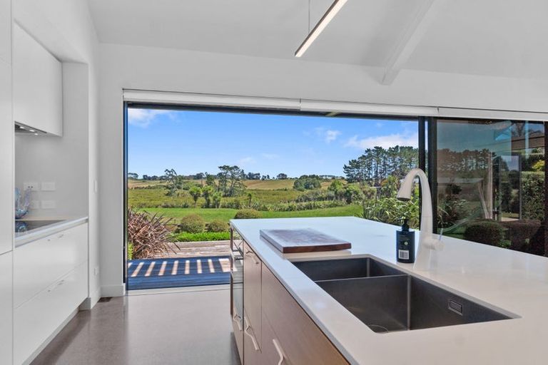 Photo of property in 28 Capriole Crescent, Kingseat, Papakura, 2580